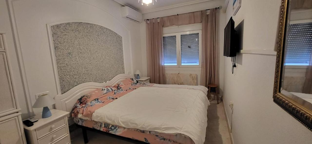 Maison Climatisee Avec Solarium, Wifi Et Piscine Dehesa de Campoamor  Exterior foto